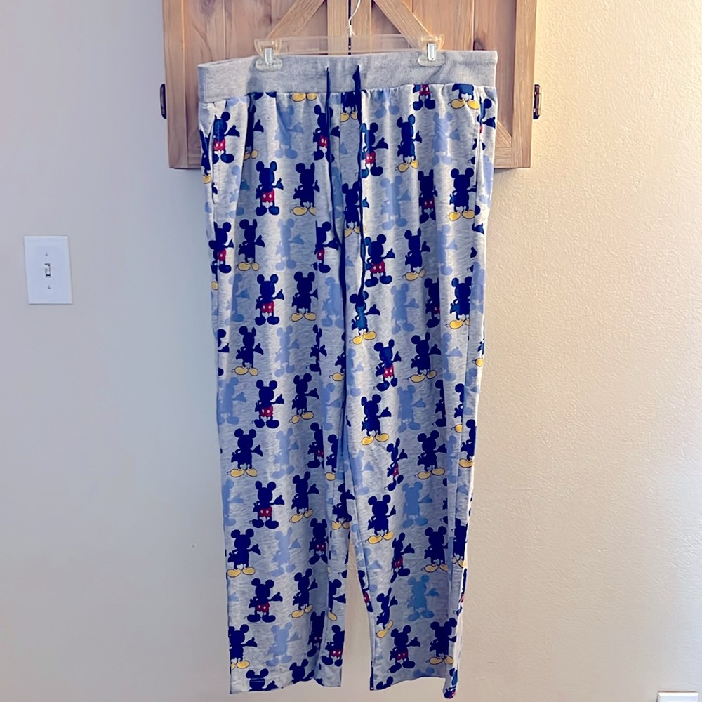 ❤️3/25 (4XL) Disney Parks Mickey Mouse & His Shadow Pants Cozy Comfy